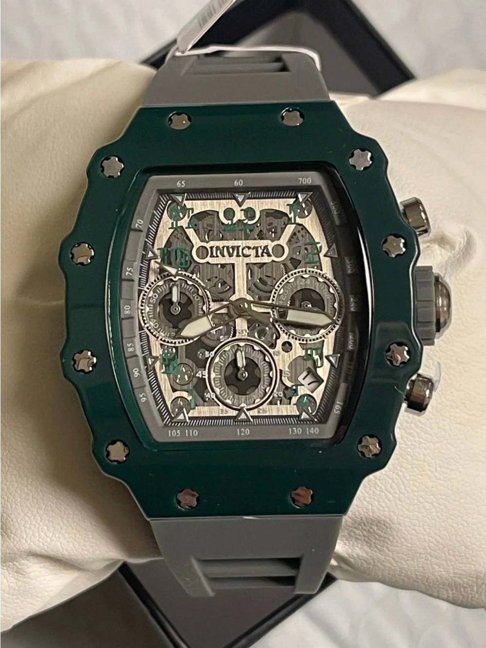 Invicta Racing Valxor Unisex Watch - 40mm, Grey & green  (69766) New